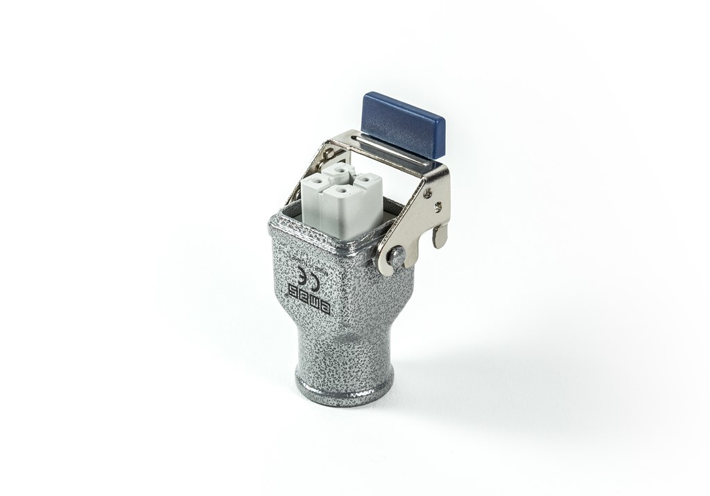 Metal 5 Kontak Eğik Tip Fiş 10A Alttan Girişli 1 Mandallı Çok Kontaklı